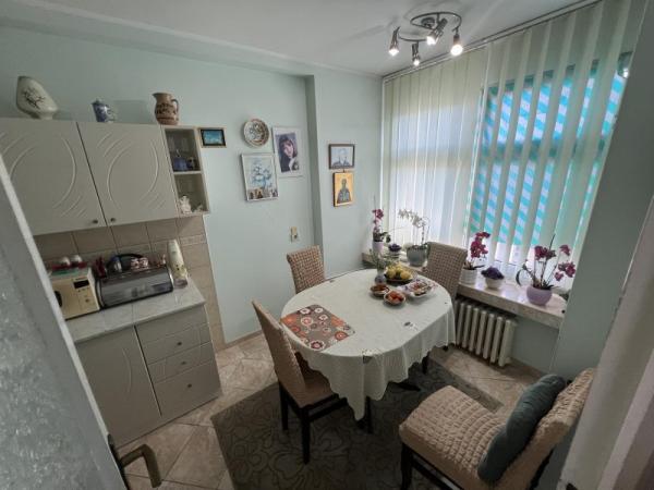 Slika 7 - Stan,NOVI SAD,KEJ,kv: 71, € 179900, ID: 1019191