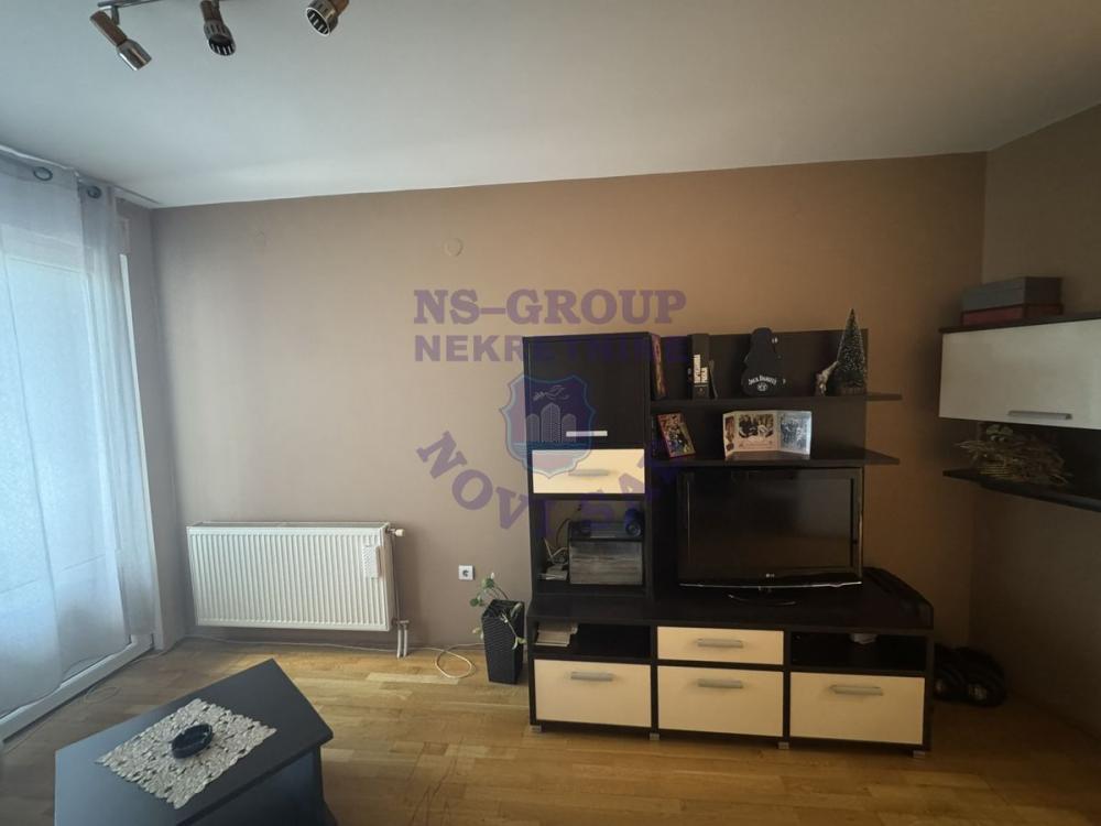 Slika 2 - 38m2 na najtraženijoj lokaciji u gradu - Grbavica - Šifra: 550765