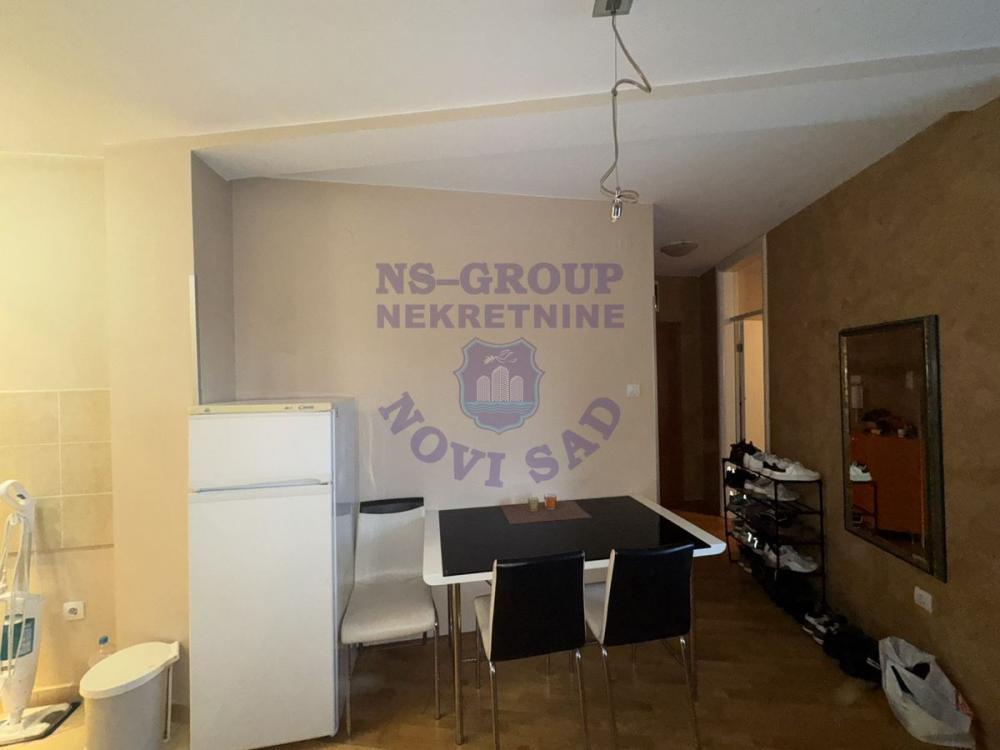 Slika 8 - 38m2 na najtraženijoj lokaciji u gradu - Grbavica - Šifra: 550765