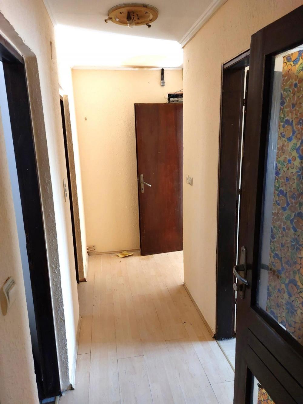 Slika 5 - Stan,NOVI SAD,PODBARA,kv: 37, € 70000, ID: 1019192