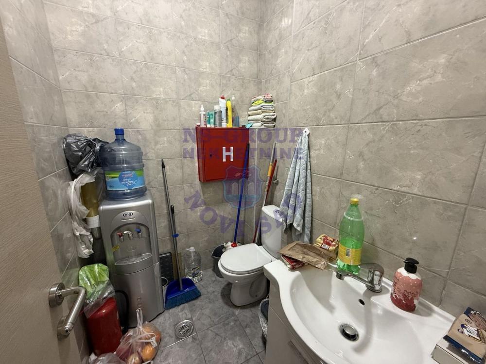 Slika 0 - Fantastičan lokal u strogom centru grada