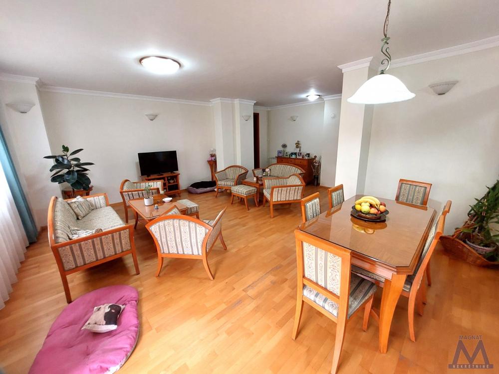 Slika 2 - Stan,NOVI SAD,CENTAR,kv: 163, € 545900, ID: 1018958