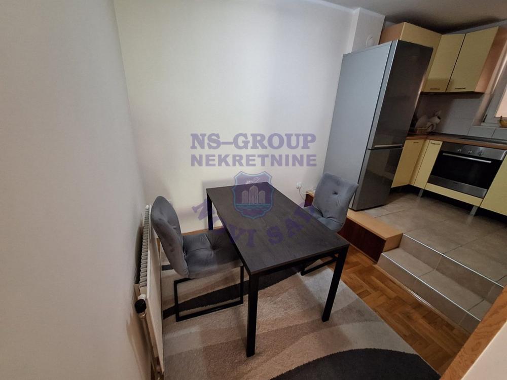 Slika 3 - Dvoiposoban stan na Novoj Detelinari