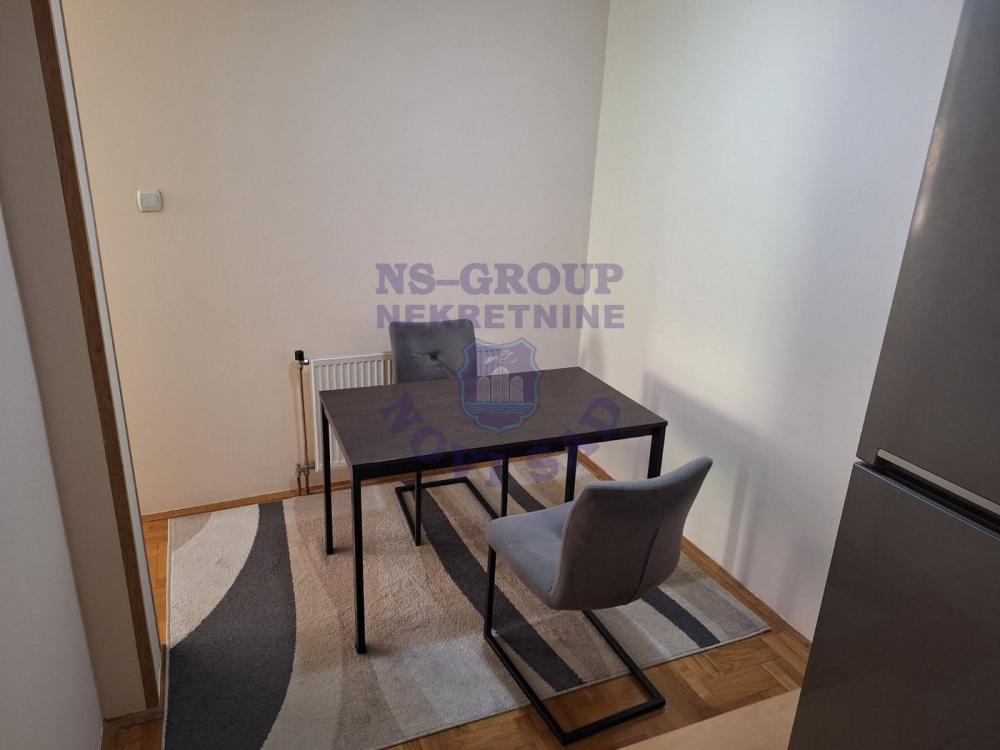 Slika 4 - Dvoiposoban stan na Novoj Detelinari