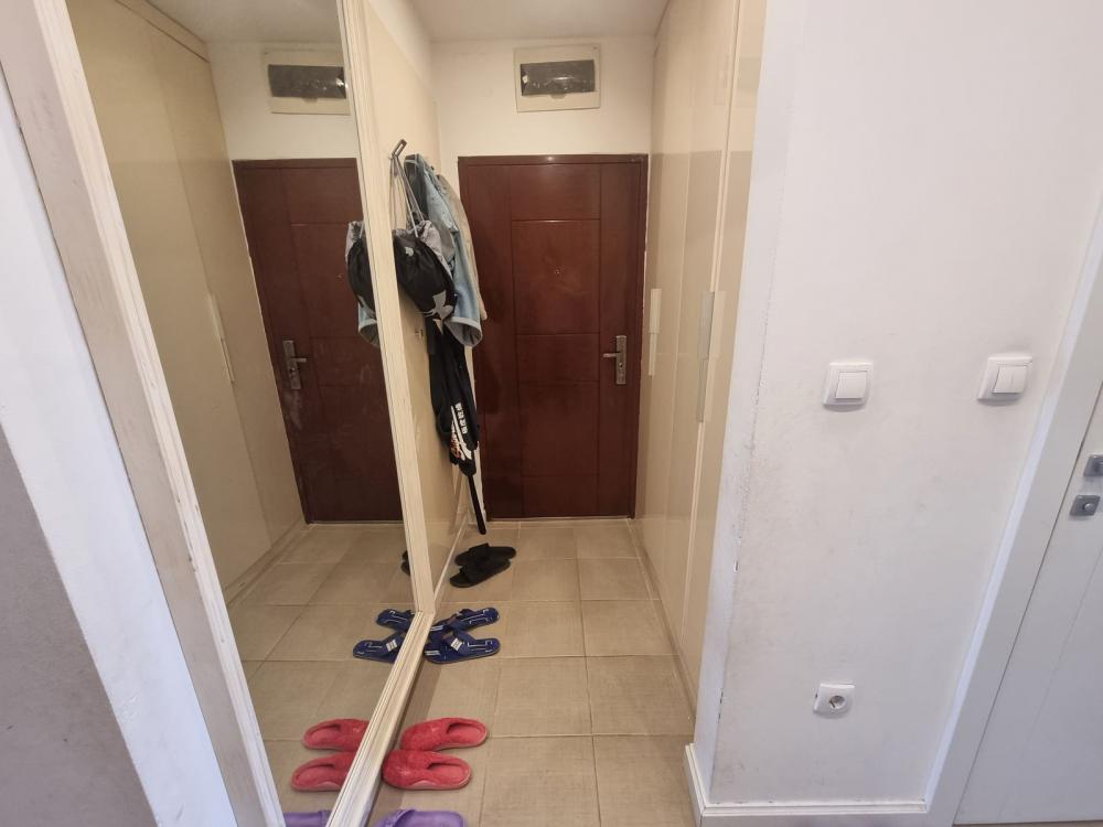 Slika 7 - Nov, sa nameštajem i parkingom