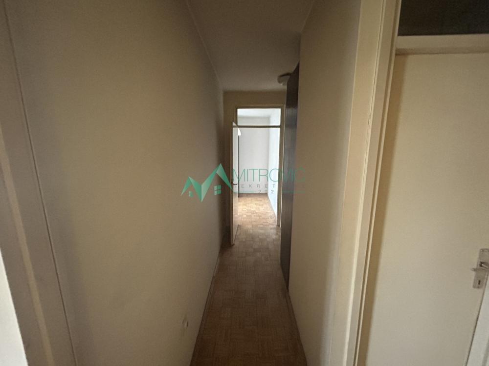 Slika 5 - Novi Sad, Bulevar Oslobođenja - Četvorosoban stan na atraktivnoj lokaciji 