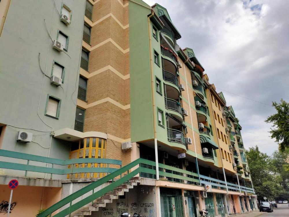 Glavna slika -TROSOBAN 103m Novi Sad Vase Stajića - strogi Centar Uknjizen