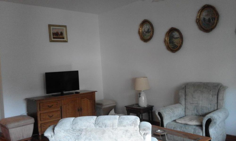 Slika 5 - TROSOBAN 103m Novi Sad Vase Stajića - strogi Centar Uknjizen