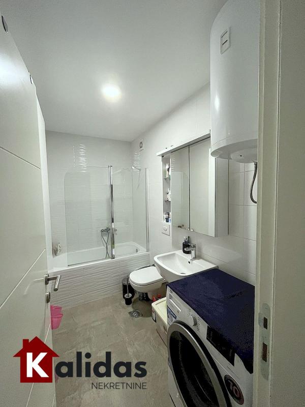 Slika 9 - Stan,NOVI SAD,ROTKVARIJA,kv: 62, € 195700, ID: 1007912