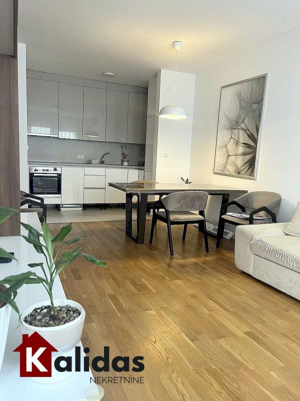 Slika 3 - Stan,NOVI SAD,ROTKVARIJA,kv: 62, € 195700, ID: 1007912