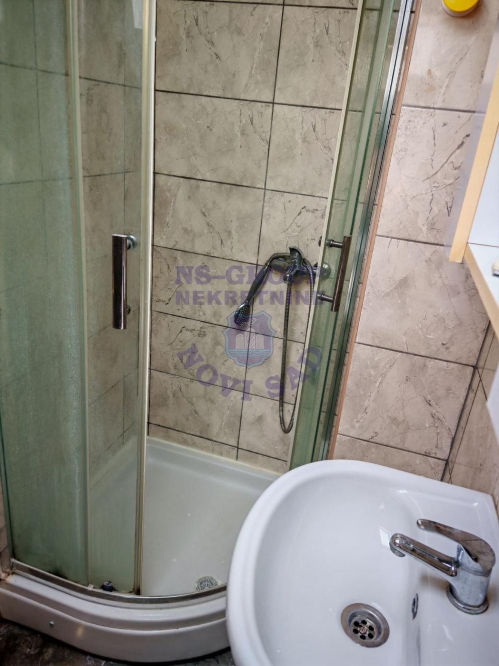 Slika 2 - Jednoiposoban stan na Bulevaru