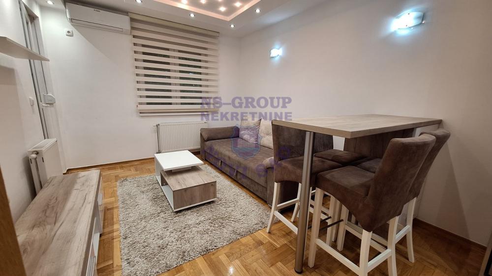 Slika 1 - Dvosoban stan na Bulevaru Patrijarha Pavla