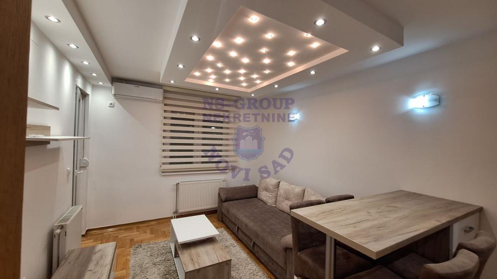 Slika 3 - Dvosoban stan na Bulevaru Patrijarha Pavla