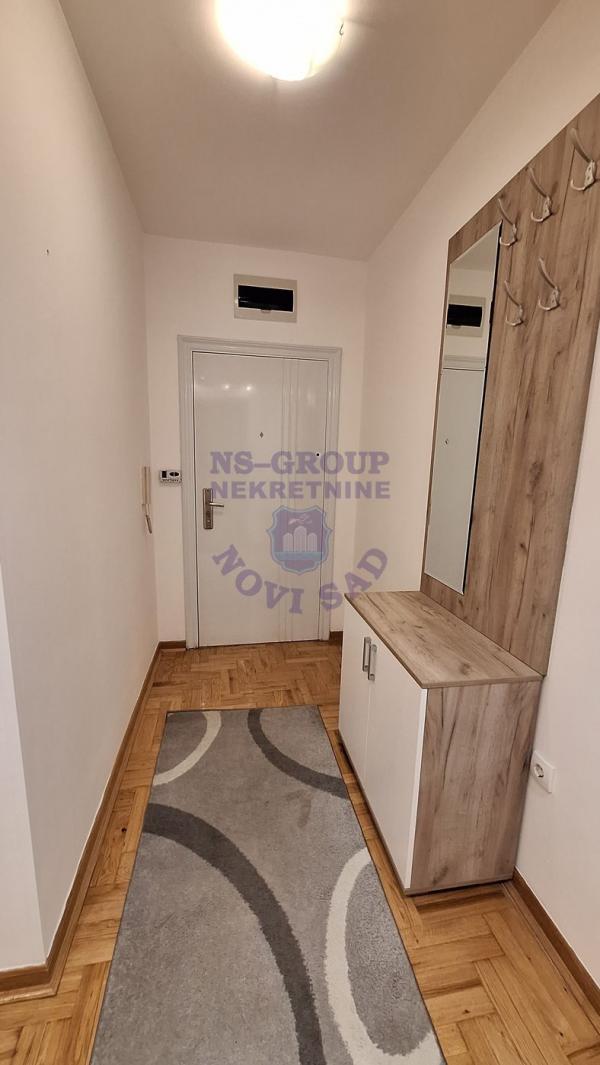 Slika 7 - Dvosoban stan na Bulevaru Patrijarha Pavla