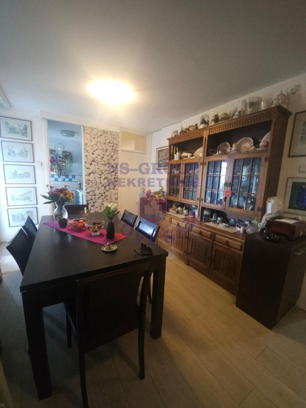 Slika 2 - Trosoban stan na Limanu 4, 78m2