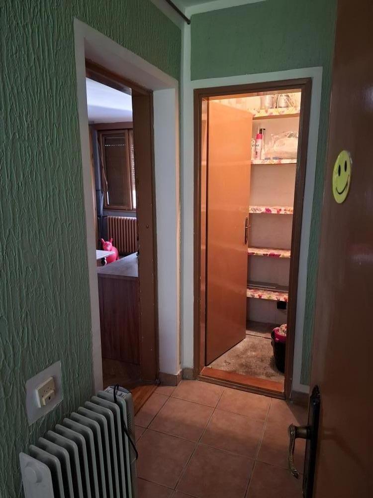 Slika 4 - Dvosoban, 49m2, Omladisnkog pokreta 6a Novi Sad, sa terasom, sa parkingom