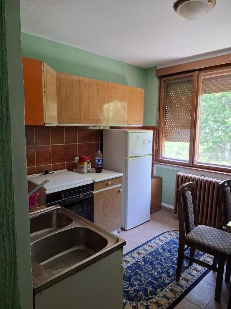 Slika 2 - Dvosoban, 49m2, Omladisnkog pokreta 6a Novi Sad, sa terasom, sa parkingom