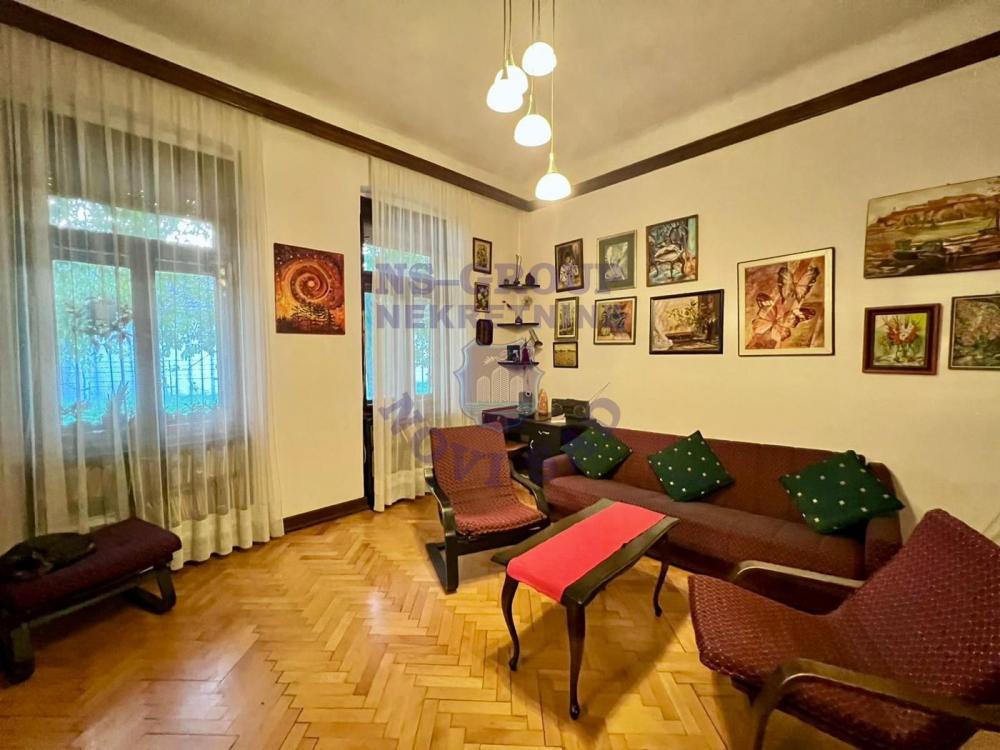 Slika 0 - Dvosoban stan Stari Majur 71m2