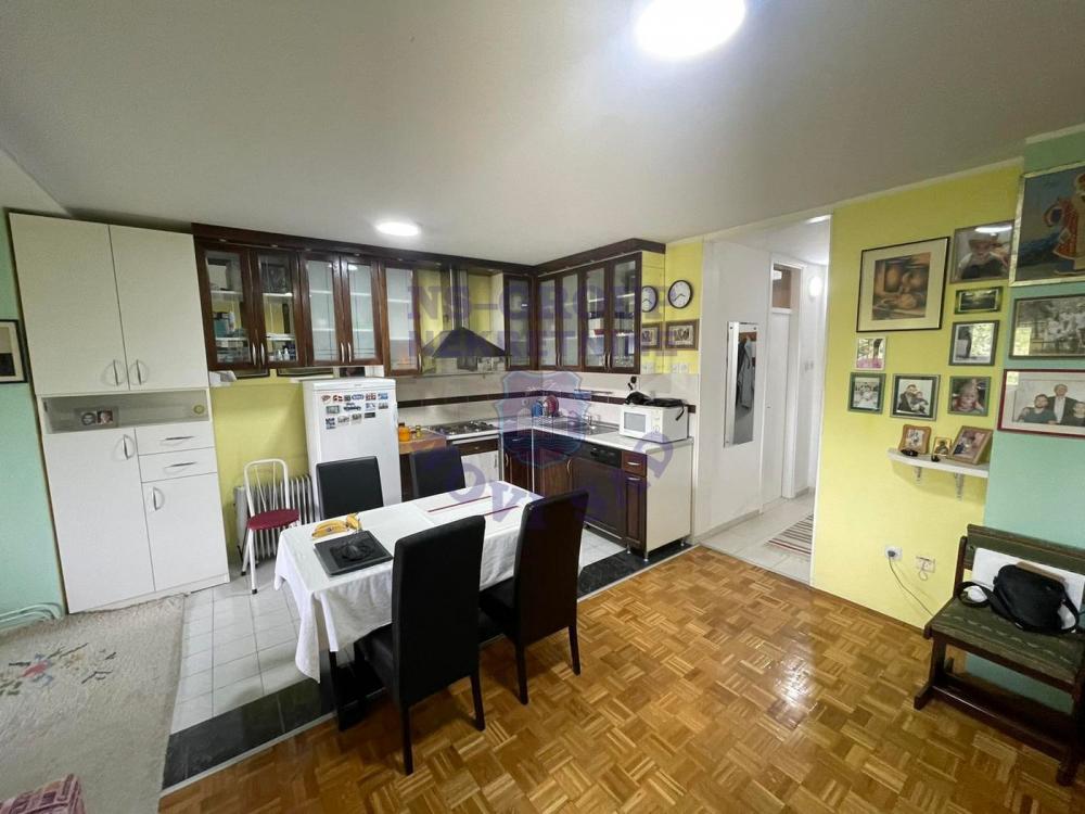 Slika 3 - Dvosoban stan na Novom Naselju 65m2