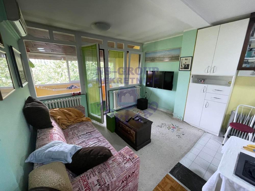 Slika 4 - Dvosoban stan na Novom Naselju 65m2