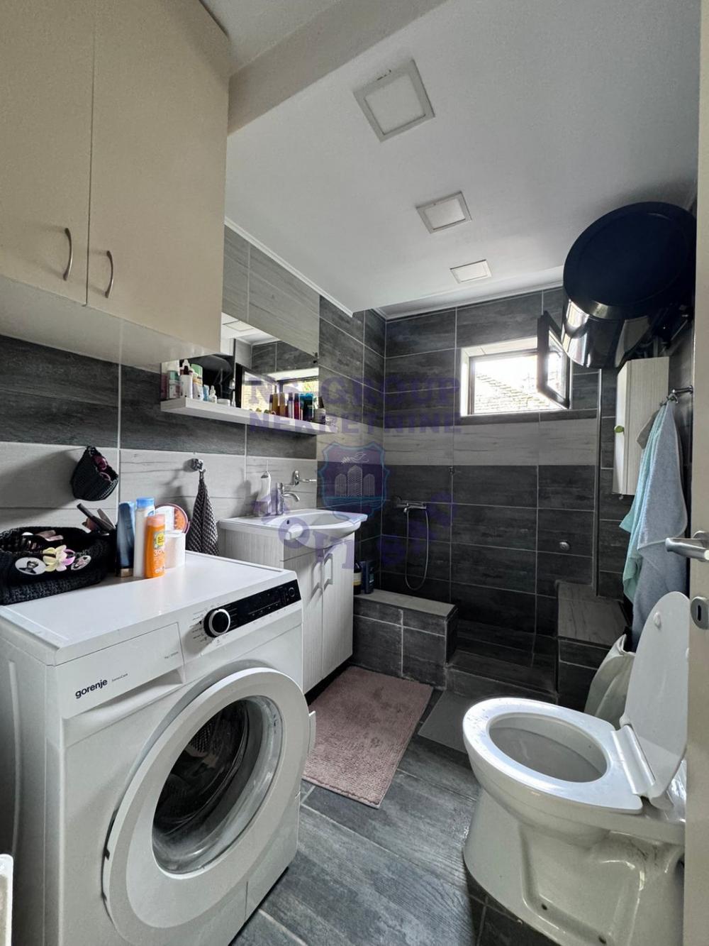 Slika 0 - Četvorosoban stan u centru! 102m2