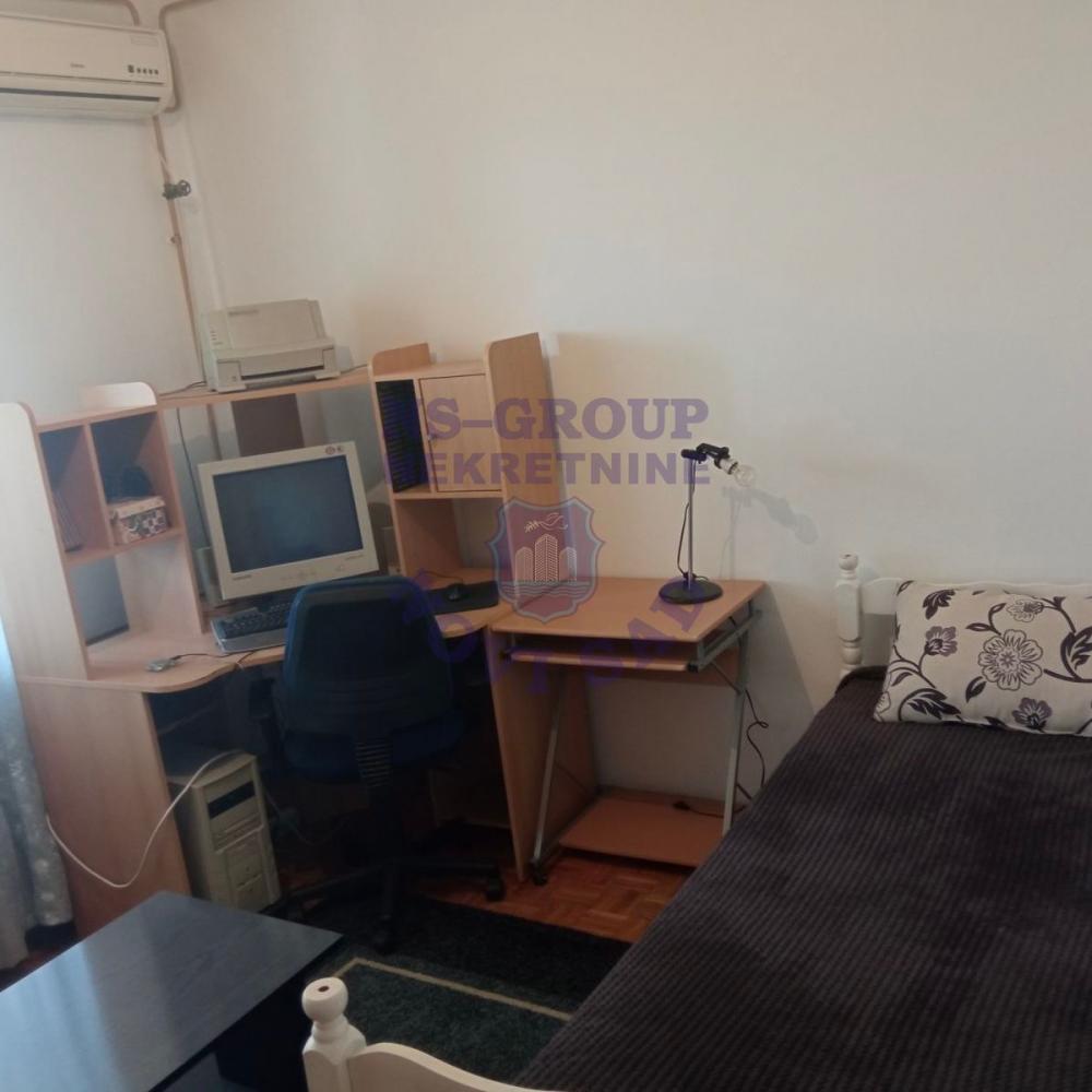 Slika 3 - Trosoban stan na Novoj Detelinari 82m2