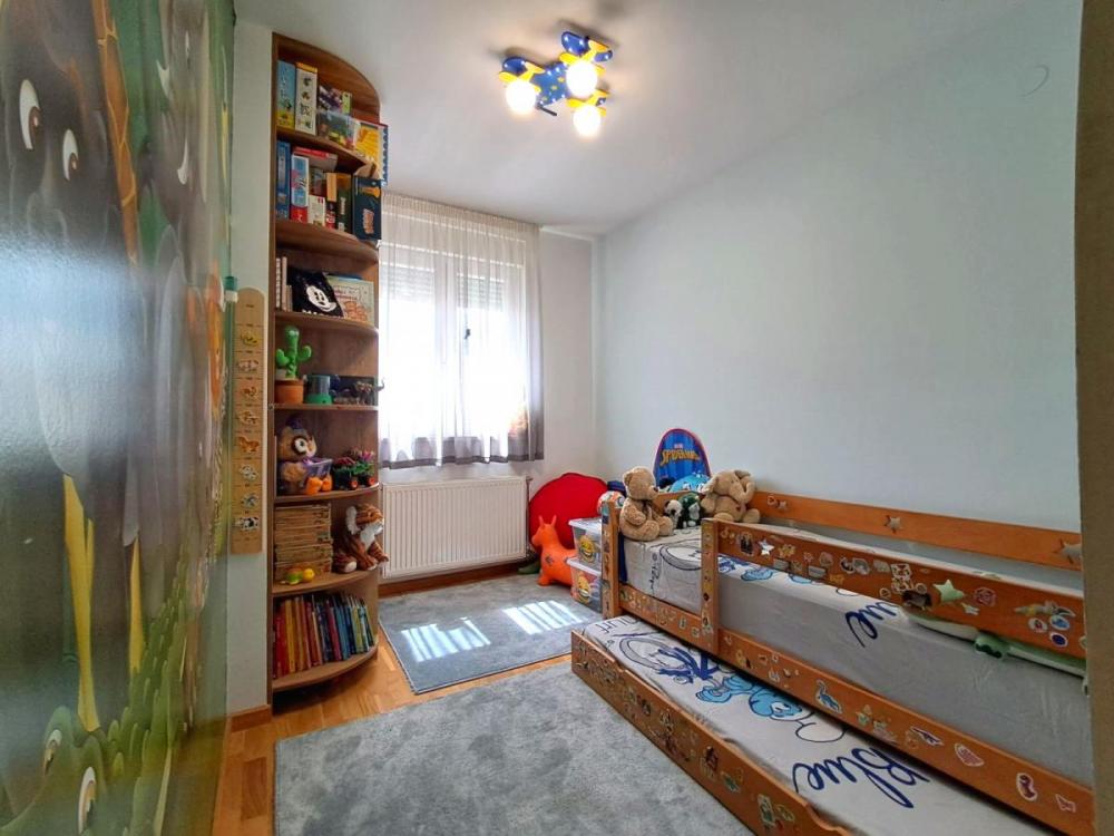 Slika 7 - Dvoiposoban stan na Telepu