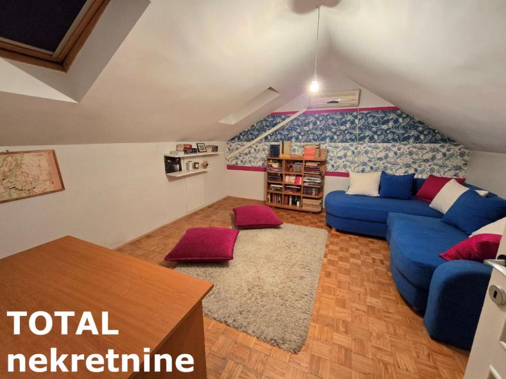 Slika 6 - Stan,NOVI SAD,CENTAR,kv: 88.00, € 184000, ID: 1099912