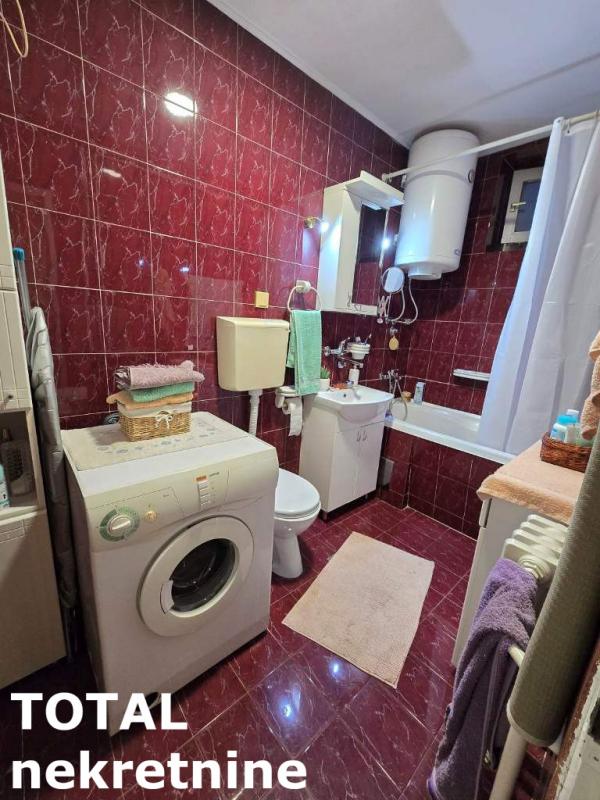 Slika 4 - Stan,NOVI SAD,CENTAR,kv: 88.00, € 184000, ID: 1099912