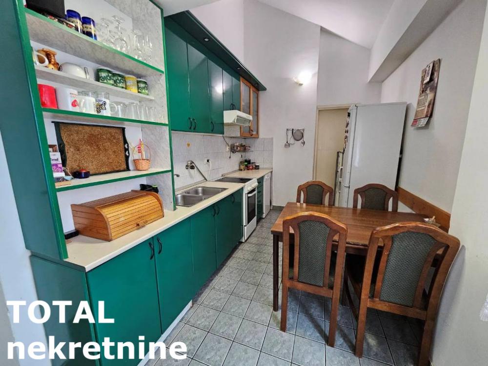 Slika 9 - Stan,NOVI SAD,CENTAR,kv: 91.00, € 298700, ID: 1100505