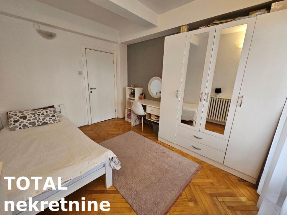 Slika 7 - Stan,NOVI SAD,CENTAR,kv: 91.00, € 298700, ID: 1100505