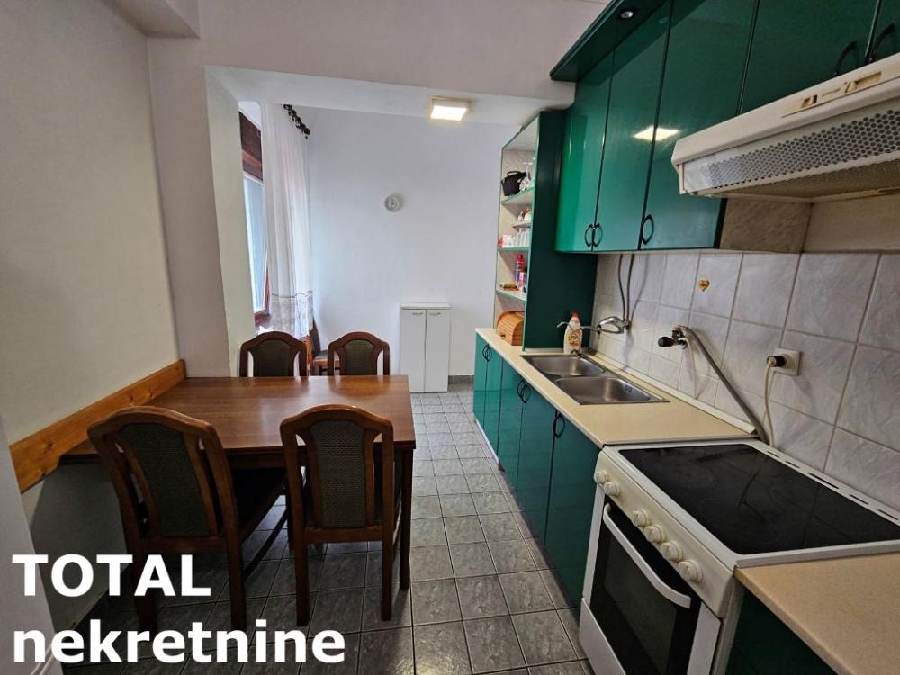 Slika 8 - Stan,NOVI SAD,CENTAR,kv: 91.00, € 298700, ID: 1100505