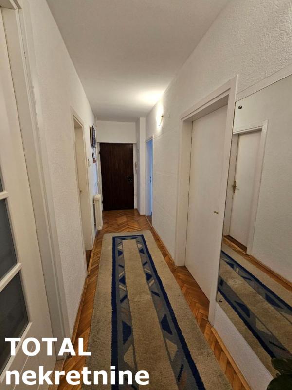 Slika 11 - Stan,NOVI SAD,CENTAR,kv: 91.00, € 298700, ID: 1100505