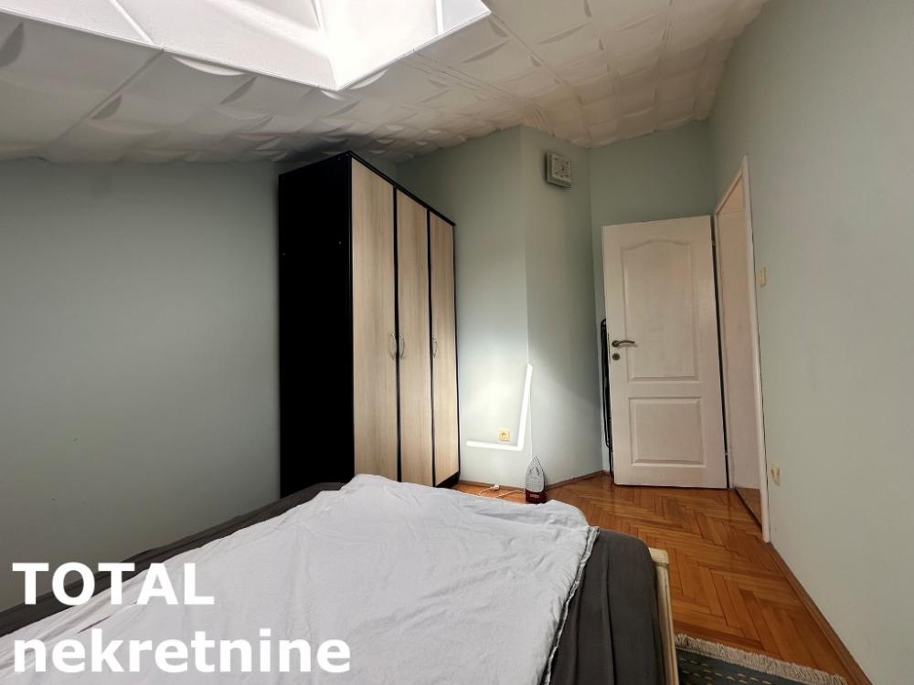 Slika 6 - Stan,NOVI SAD,CENTAR,kv: 35.00, € 97850, ID: 1100531