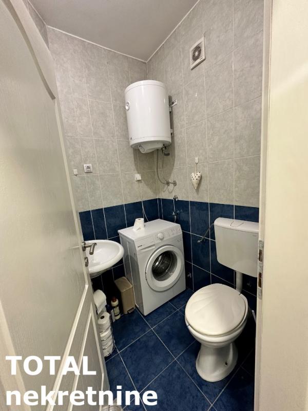 Slika 11 - Stan,NOVI SAD,CENTAR,kv: 35.00, € 97850, ID: 1100531