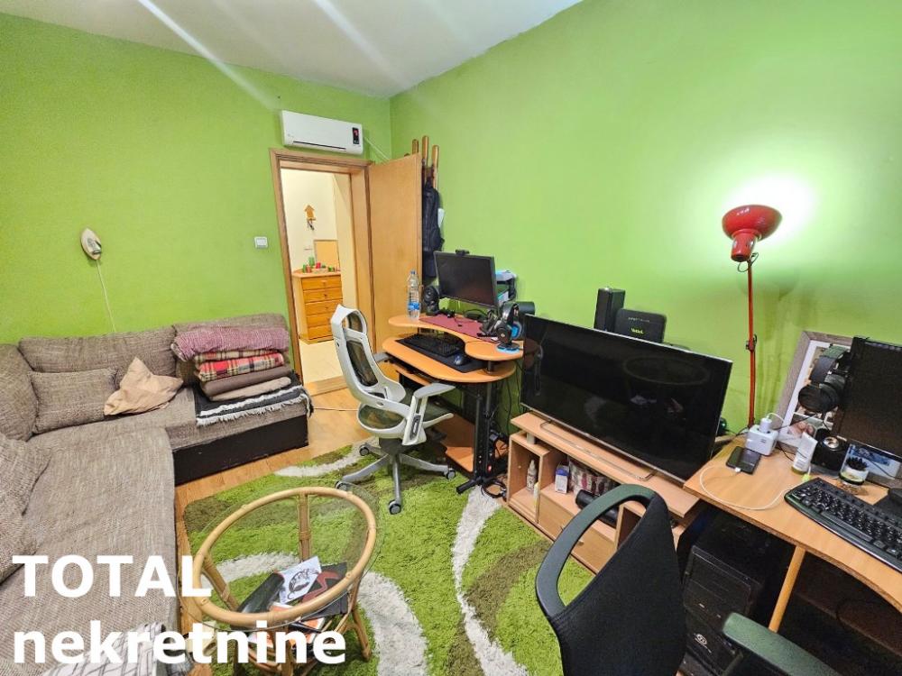 Slika 7 - Stan,NOVI SAD,BULEVAR,kv: 65.00, € 195000, ID: 1100562