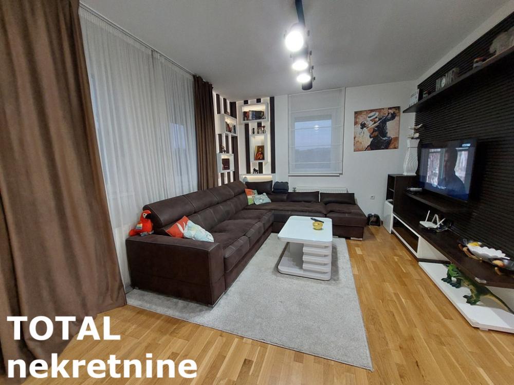 Slika 4 - Stan,NOVI SAD,TELEP,kv: 56.00, € 167380, ID: 1100966