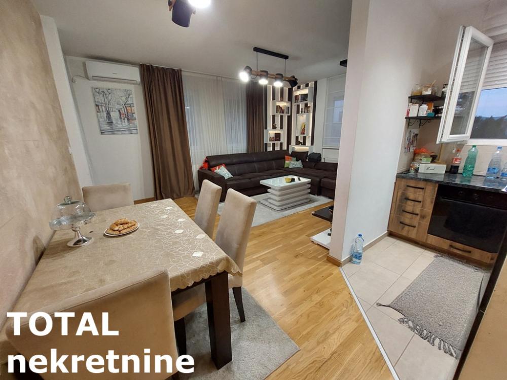 Slika 8 - Stan,NOVI SAD,TELEP,kv: 56.00, € 167380, ID: 1100966