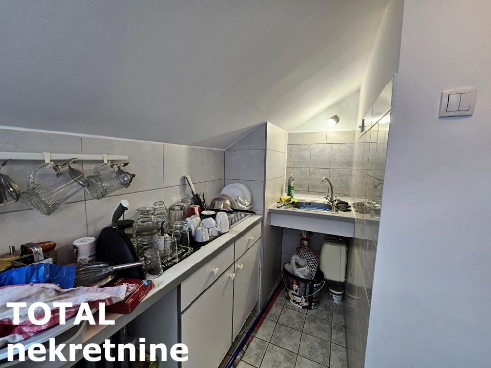 Slika 5 - Stan,NOVI SAD,BULEVAR,kv: 40.00, € 113300, ID: 1100968