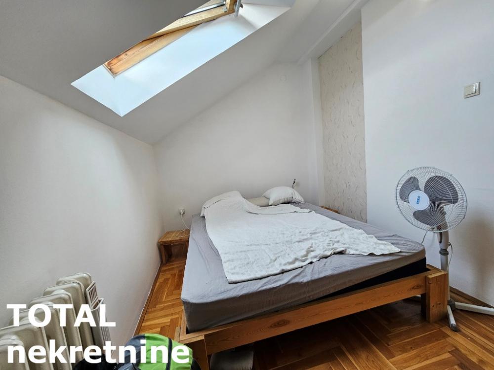 Slika 6 - Stan,NOVI SAD,BULEVAR,kv: 40.00, € 113300, ID: 1100968