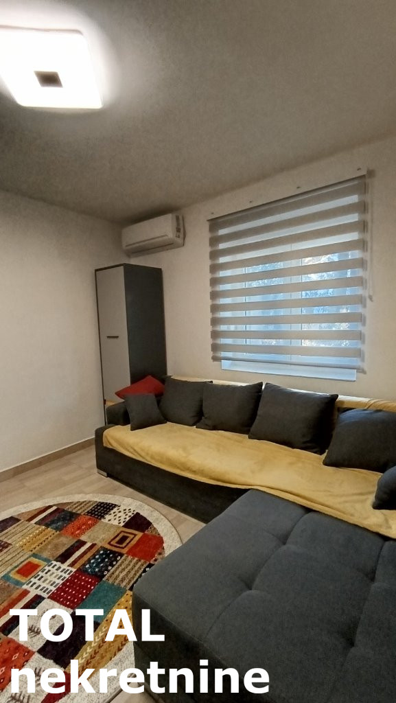 Slika 2 - Stan,NOVI SAD,CARA DUSANA,kv: 22.00, € 66950, ID: 1099859