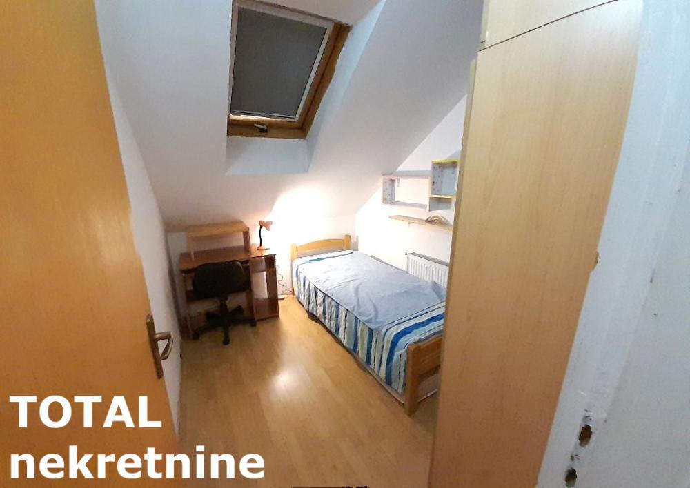 Slika 9 - Stan,NOVI SAD,CARA DUSANA,kv: 78.00, € 128600, ID: 1100142