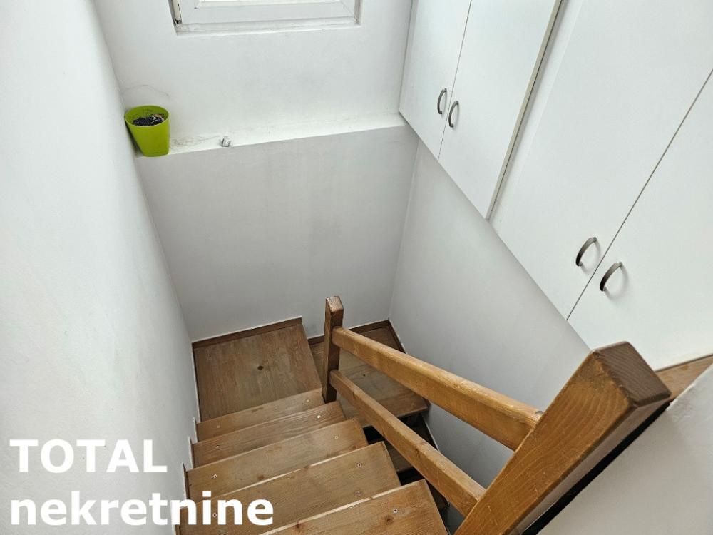 Slika 5 - Stan,NOVI SAD,CARA DUSANA,kv: 78.00, € 128600, ID: 1100142