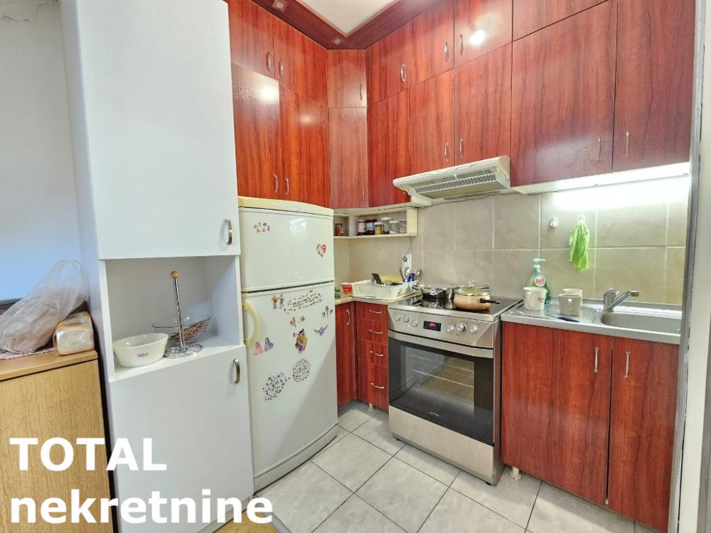 Slika 7 - Stan,NOVI SAD,CARA DUSANA,kv: 78.00, € 128600, ID: 1100142