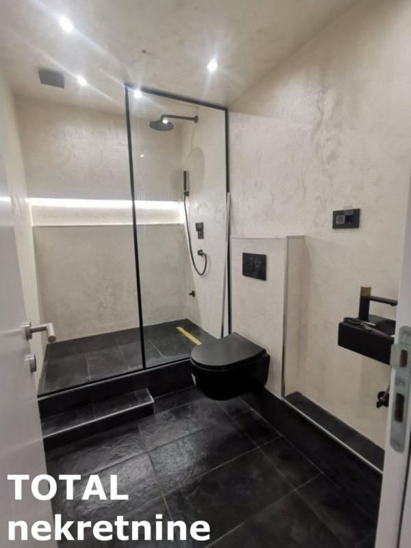 Slika 8 - Stan,NOVI SAD,GRBAVICA,kv: 100.00, € 193000, ID: 1100571