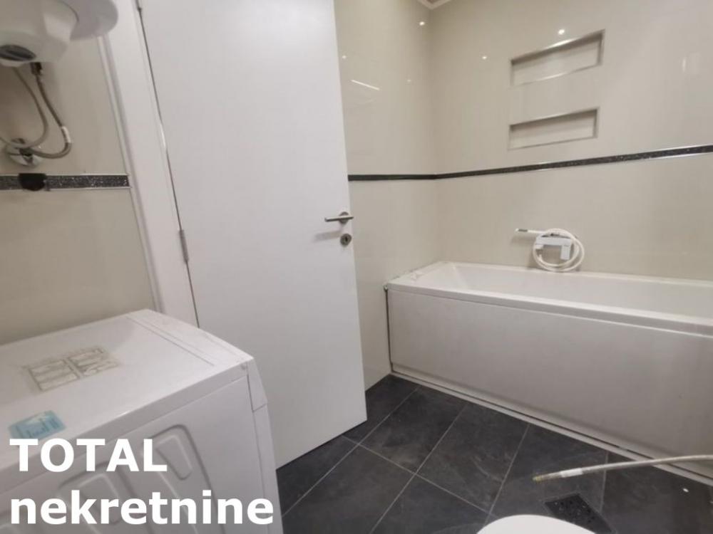 Slika 9 - Stan,NOVI SAD,GRBAVICA,kv: 100.00, € 193000, ID: 1100571