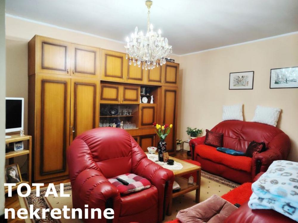 Slika 1 - Stan,NOVI SAD,CENTAR,kv: 71.00, € 172660, ID: 1100911