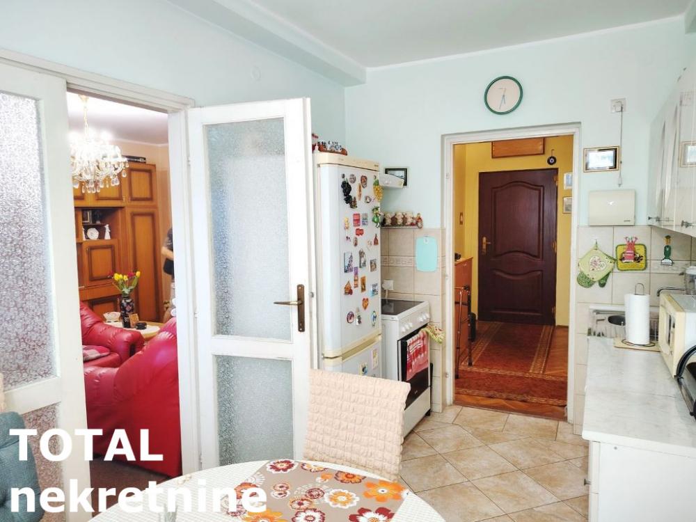 Slika 2 - Stan,NOVI SAD,CENTAR,kv: 71.00, € 172660, ID: 1100911