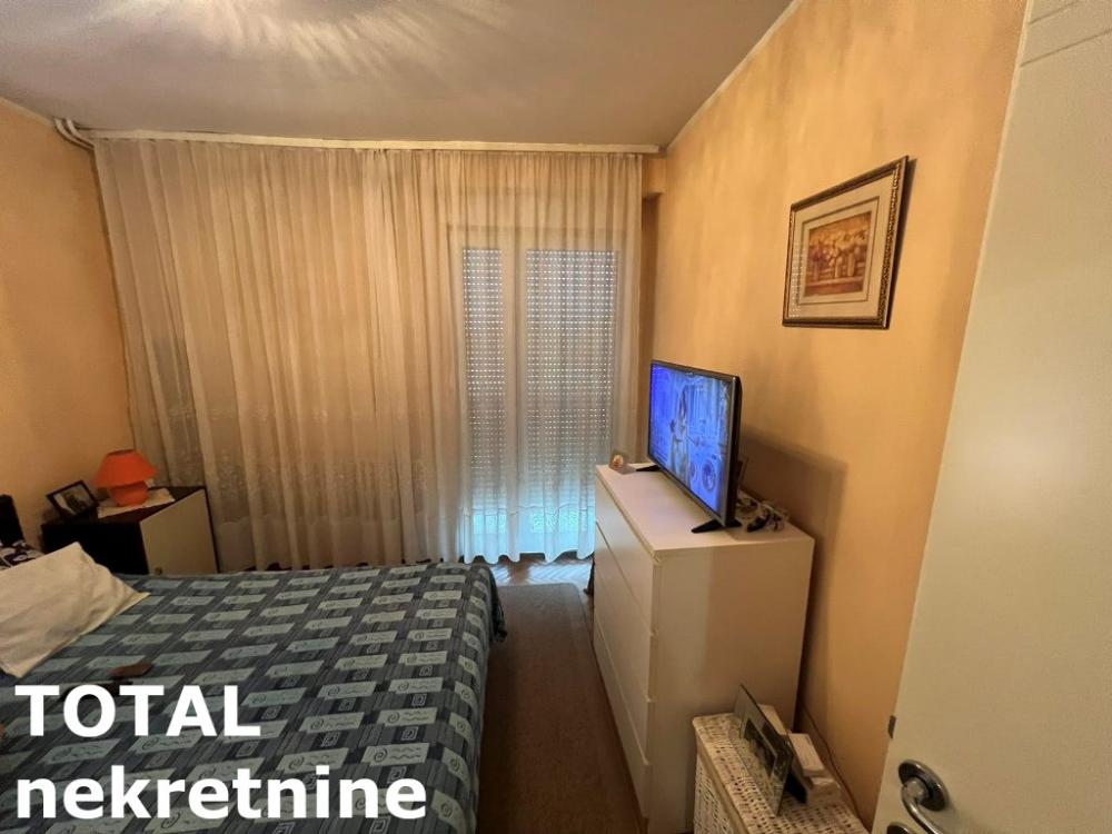 Slika 9 - Stan,NOVI SAD,CENTAR,kv: 71.00, € 172660, ID: 1100911