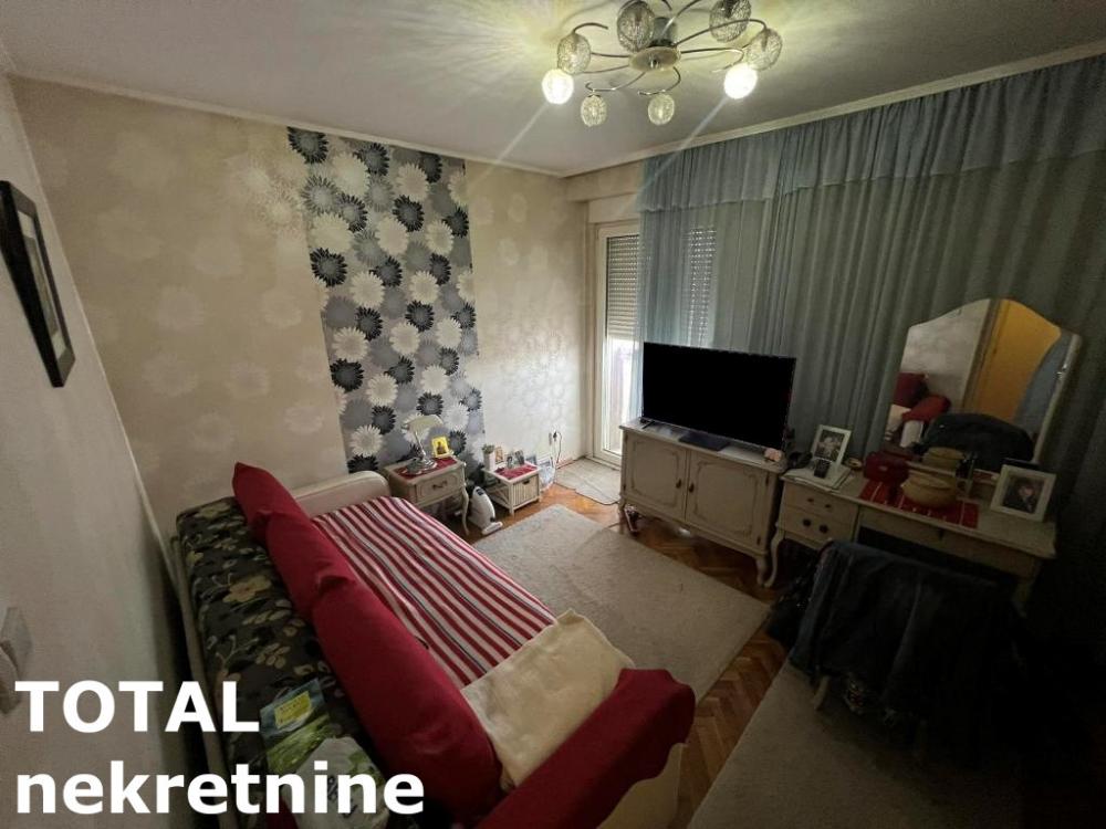 Slika 7 - Stan,NOVI SAD,CENTAR,kv: 71.00, € 172660, ID: 1100911